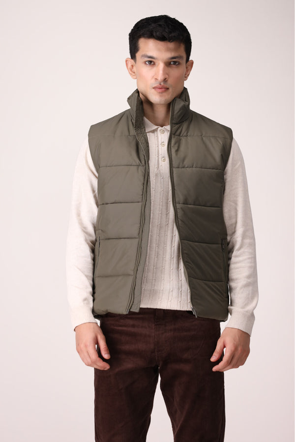 SLEEVELESS QUILTED JACKET