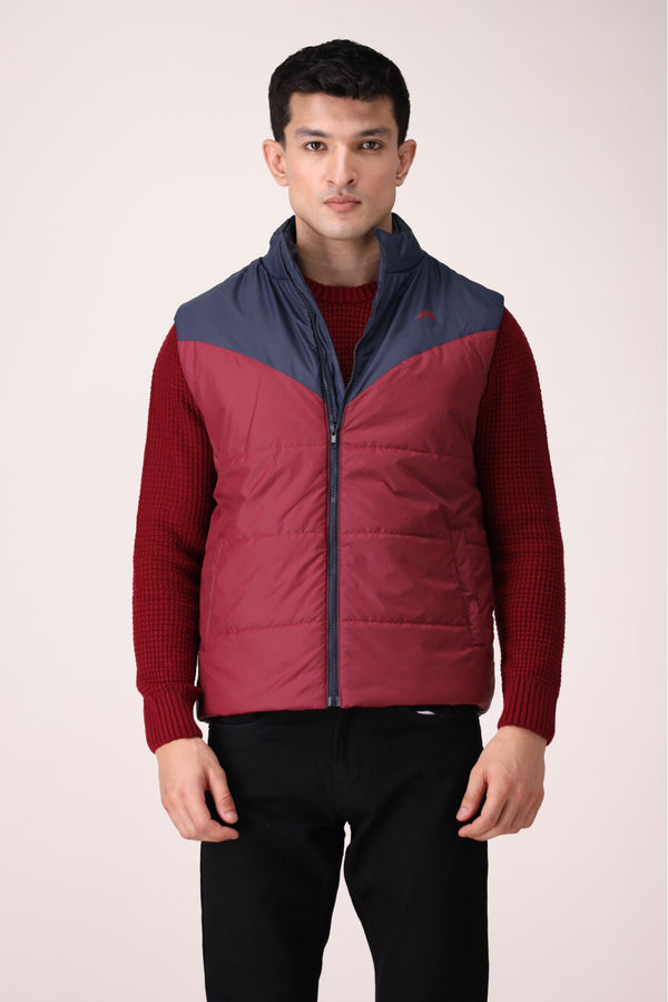 SLEEVELESS QUILTED JACKET