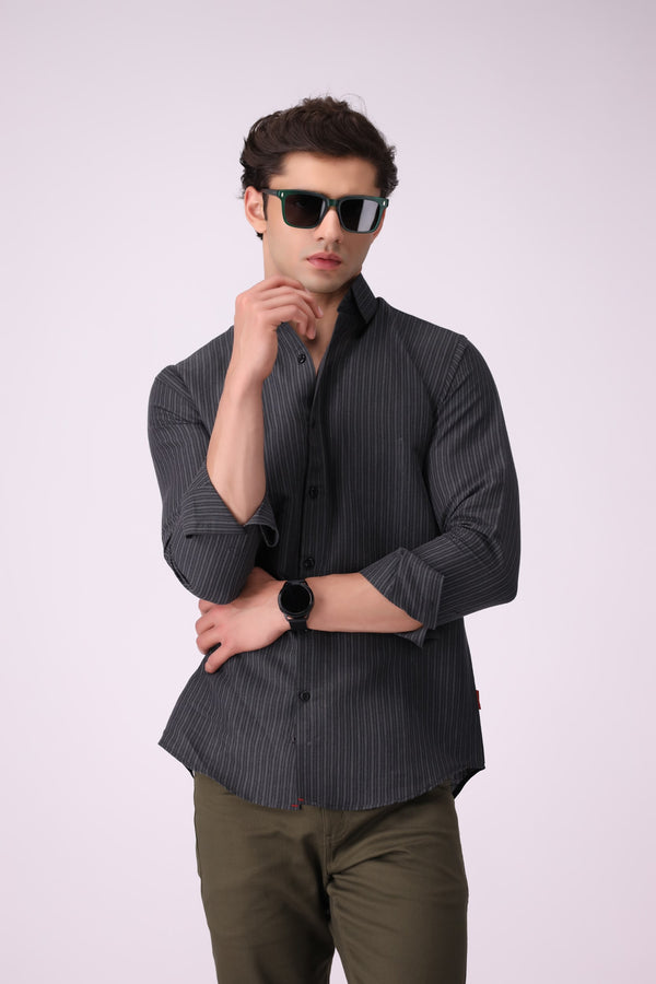 Slim-Fit Casual Shirt