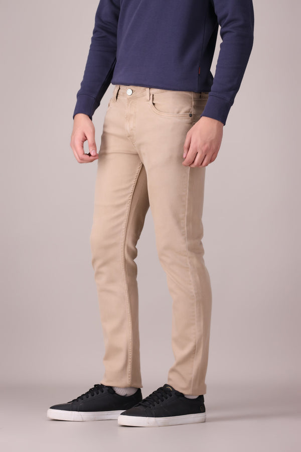 SLIM FIT NON-DENIM